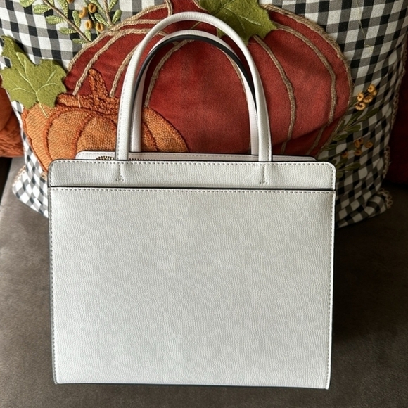 🌈🔹️KARL LAGERFELD🔹️ Maybelle white rainbow hearts Satchel 🌈 EUC - Picture 3 of 6